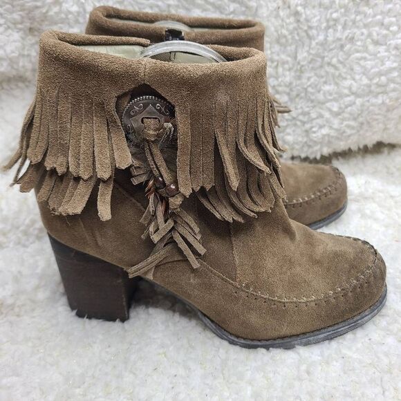 Sbicca Jessa Fringed Suede Leather Boho Ankle Boots size 9 - Picture 2 of 11